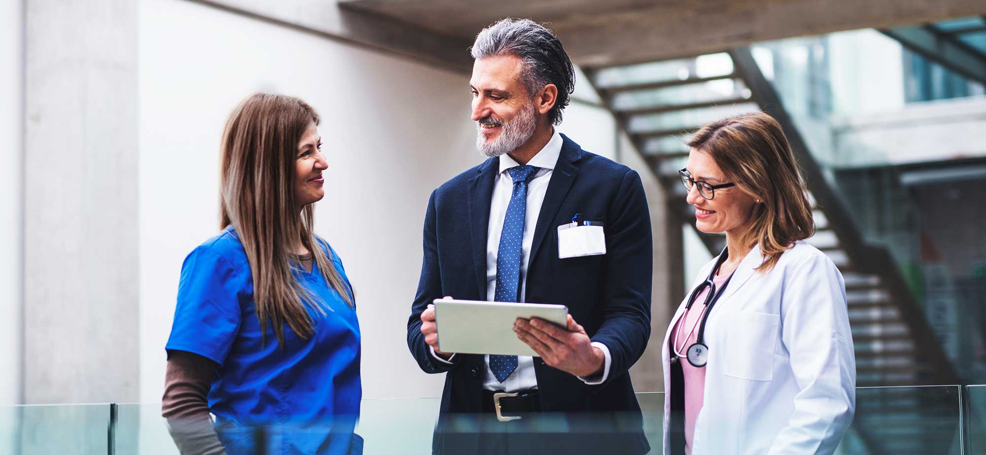 Malpraxis médica: recursos clave para su análisis jurídico